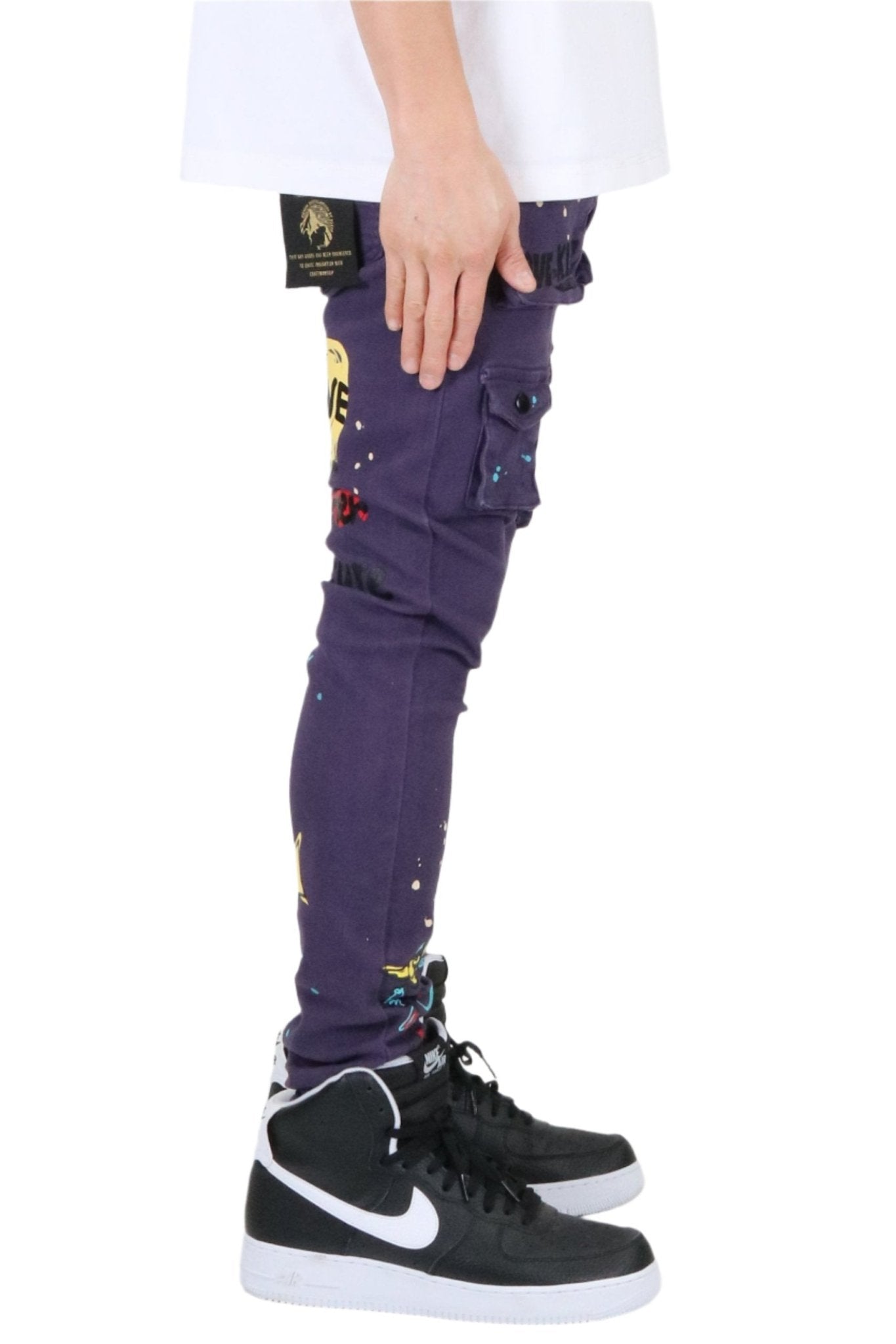 Cardi Men's premium skinny twill cargo pants.